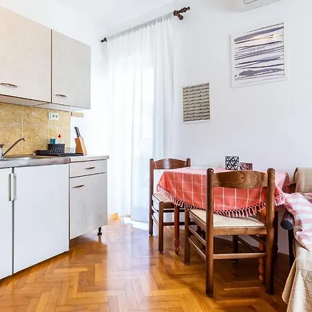 Lidija Apartman Porec