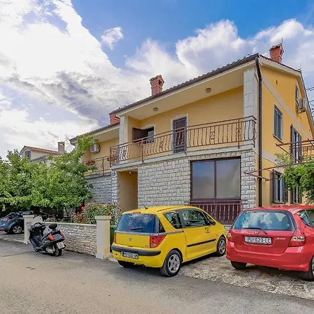 Lidija Διαμέρισμα *